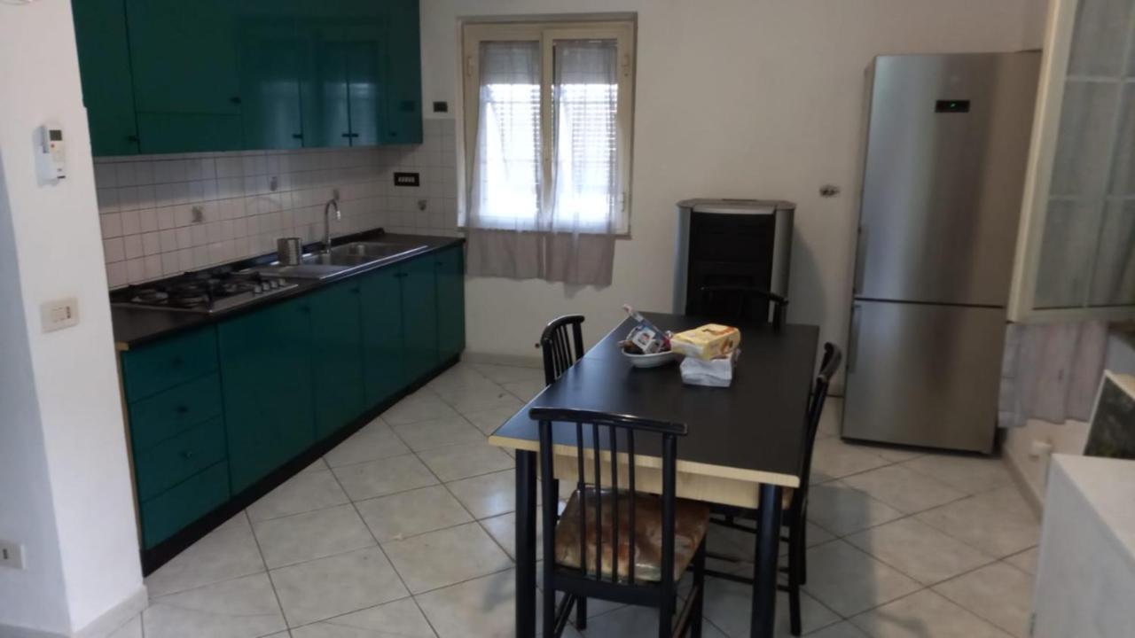 Вілла Casa Ariel Casa Leonardi Екстер'єр фото